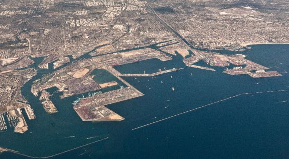 Maritime Alert: Busiest Ports in US set Zero Emissions Goals